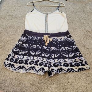 Miss Me Romper Size M
